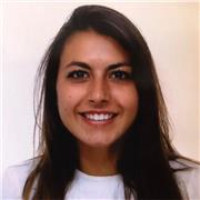 Soy Martha, soy alegre, positiva, y con muchas ganas de ayudar a los pequeños con clases particulares o refuerzos de primaria